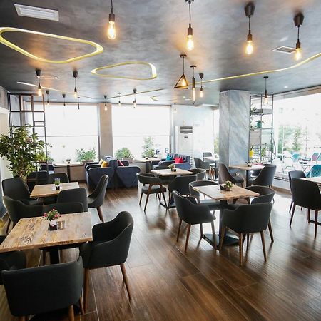 Lubjana Hotel Драч Екстериор снимка