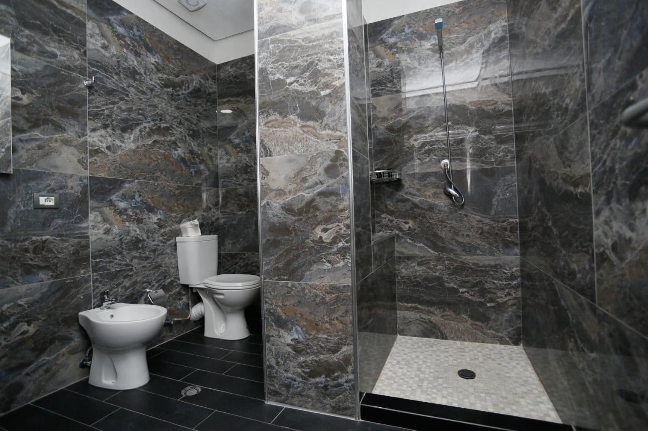 Lubjana Hotel Драч Екстериор снимка