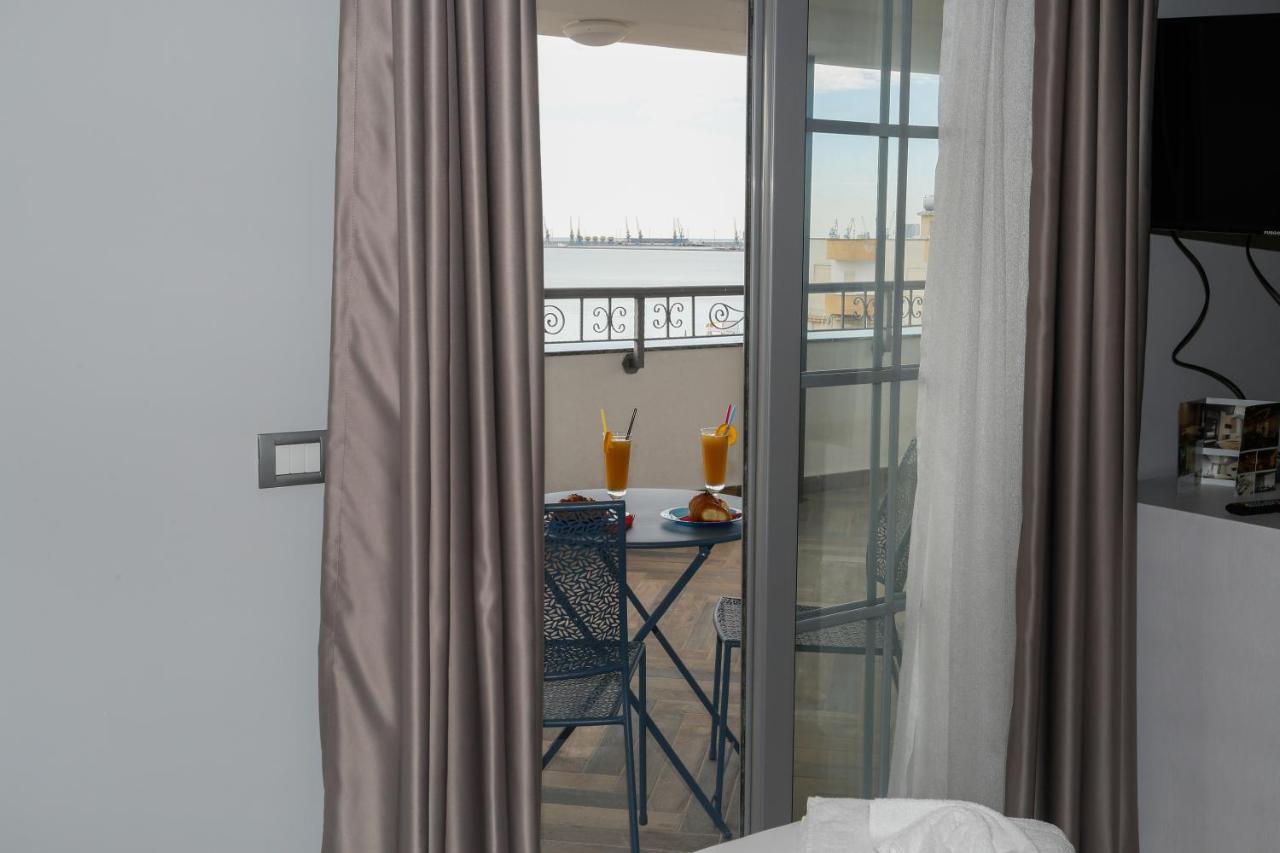 Lubjana Hotel Драч Екстериор снимка