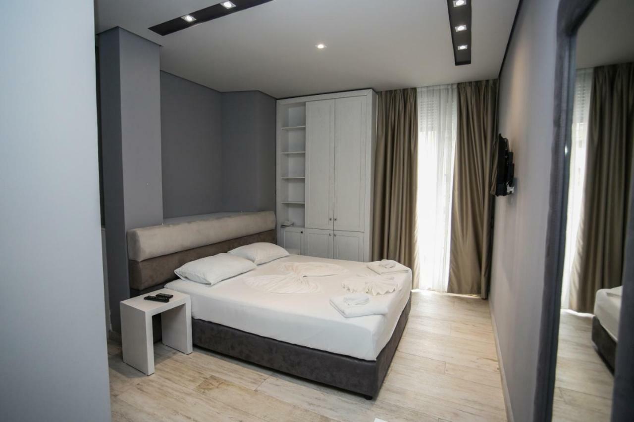 Lubjana Hotel Драч Екстериор снимка
